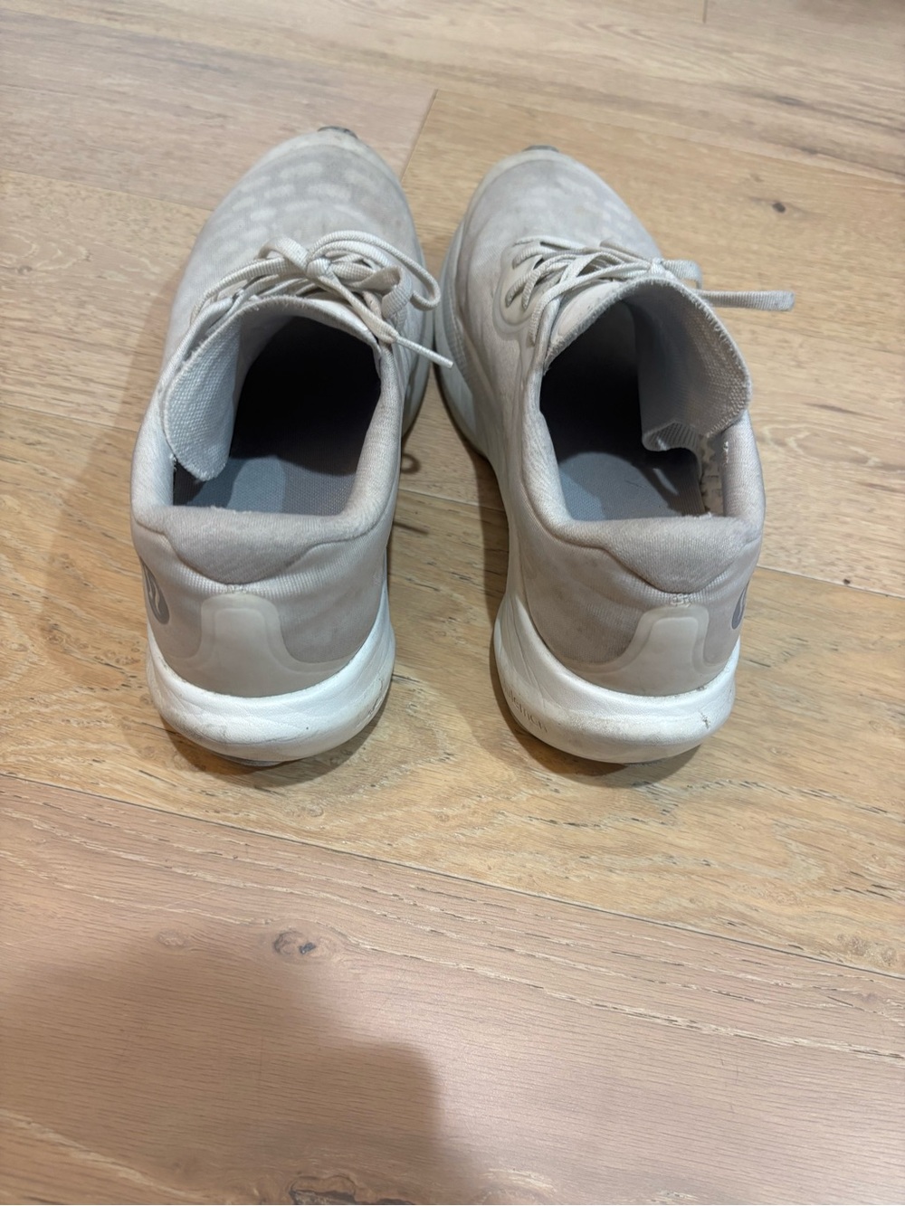 Lululemon Men's Lightweight Neutral-White Running split shift Shoes - Picture 7 of 7